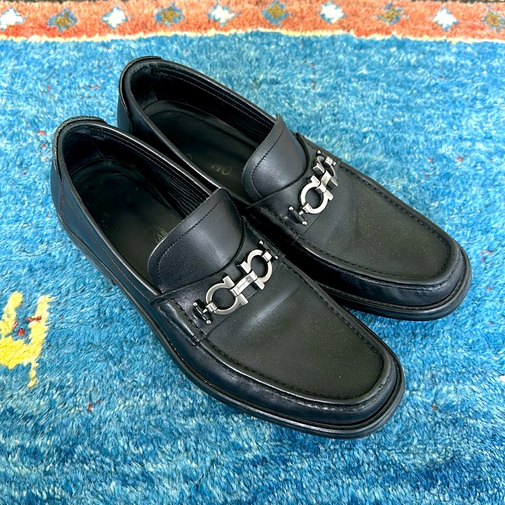 Ferragamo black classic loafers